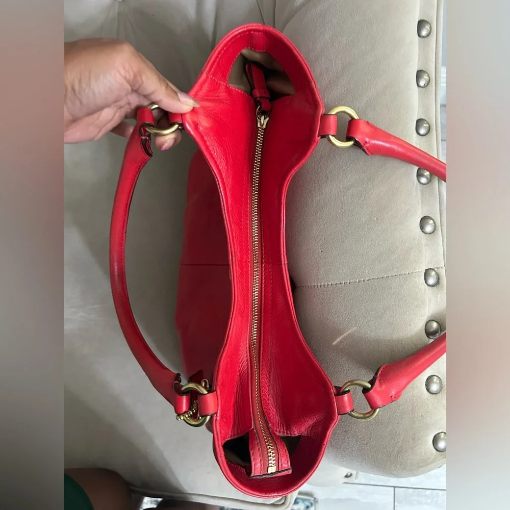 Coach Vibrant Red Leather Shoulder Bag Madison - Picture 2 of 5